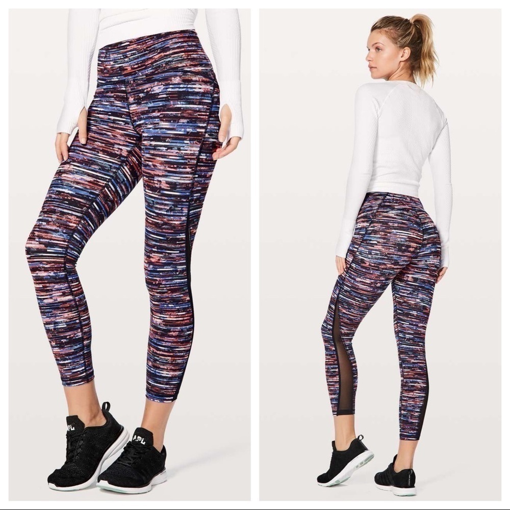 Lululemon Train Times 7/8 Pant 25", Hinshu Alpine White Multi / Black, Size 4